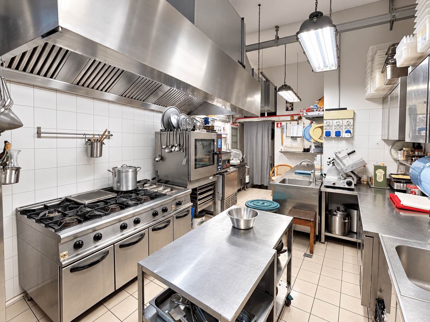 Cucina professionale in acciaio inox-2